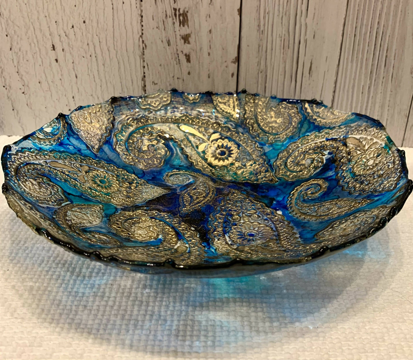 DECORATIVE BOWL