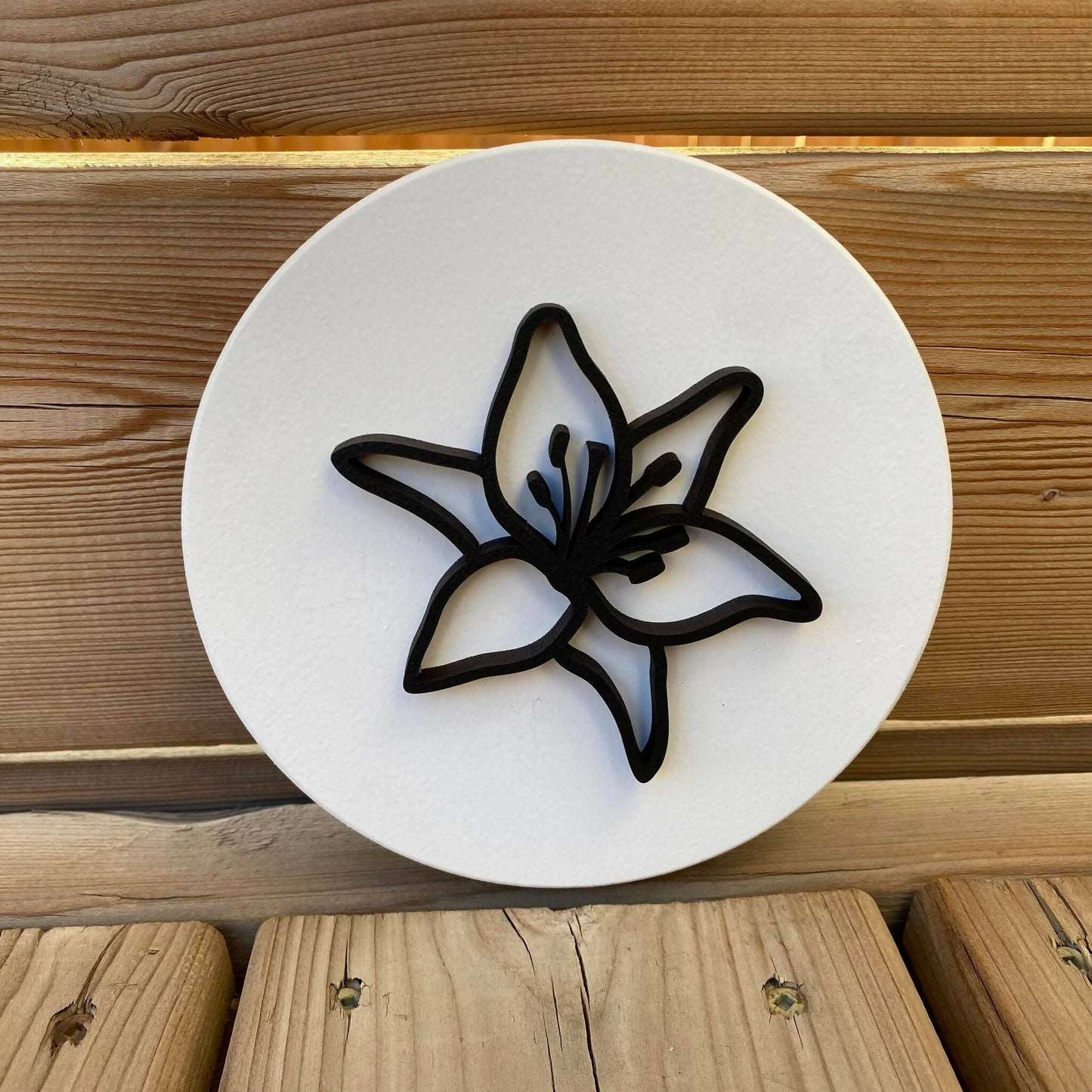 Lily 3D Circle Sign - 8"