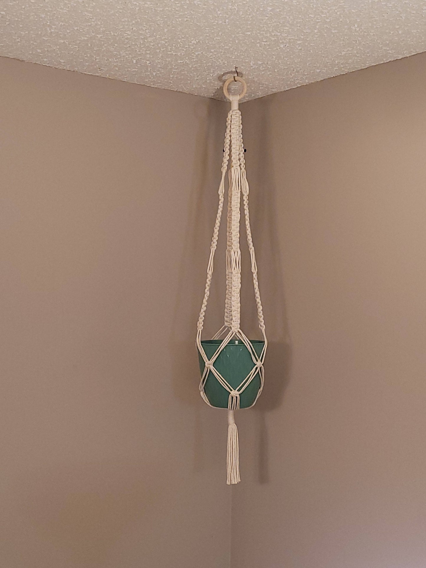 Macramé Plant Hanger Medium