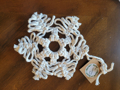 Macramé Christmas Ornament Snowflake